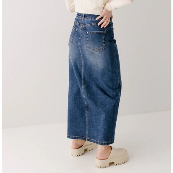 Leanne Button Down Denim Maxi Skirt - Picture 2 of 7